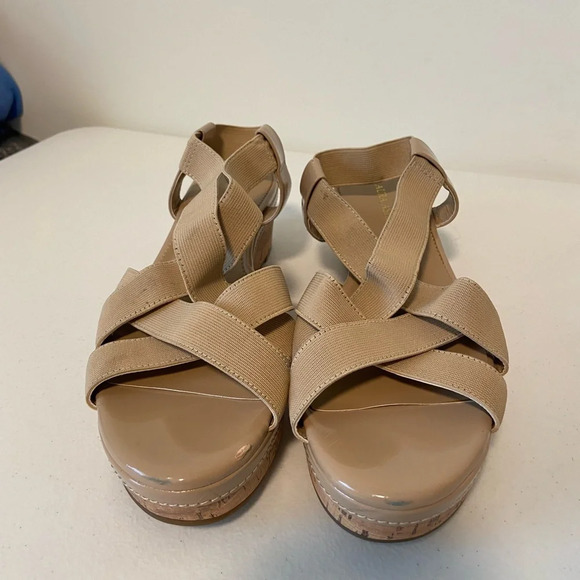 Laura Ashley women’s nude elastic strap platform sandals — size‎ 9.5 - Picture 2 of 8